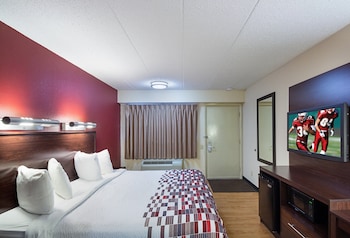 Superior Room, 1 King Bed, Accessible (Roll-In Shower, Smoke Free)
