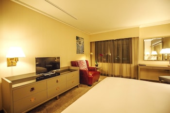 Premier Room (With Breakfast)