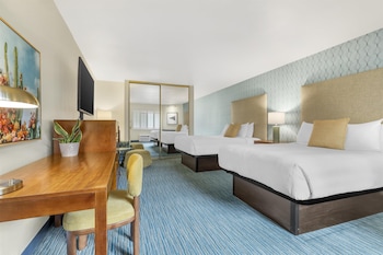Standard Room, 2 Double Beds, Non Smoking, Fireplace