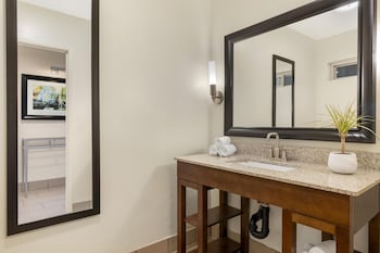 Standard Room, 2 Queen Beds, Non Smoking, Refrigerator & Microwave