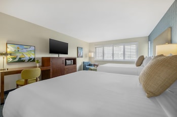 Standard Room, 2 Queen Beds, Non Smoking, Refrigerator & Microwave