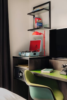 Room, 1 Double Bed (Small)