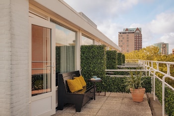 Comfort Room, 1 Double Bed, Balcony