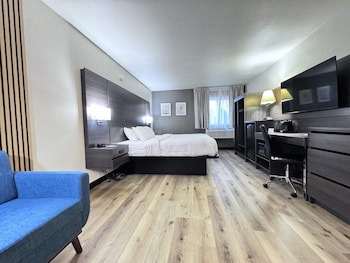 King Bed, Suite, 1- Sofa