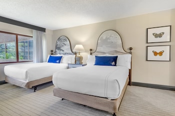 Deluxe Room, 2 Double Beds, Accessible