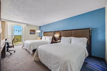 Standard Room, 2 Queen Beds, Pool View