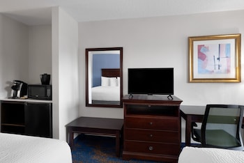 Room, 2 Queen Beds, Non Smoking