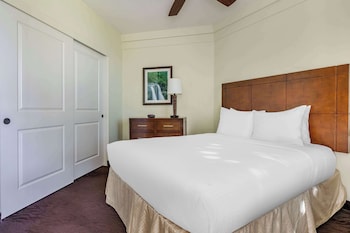 2 BEDROOM OCEANFRONT 1 KG 2 TWNS OR 1QN SUITE