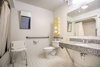 Standard Room, 2 Double Beds, Non Smoking, Refrigerator & Microwave