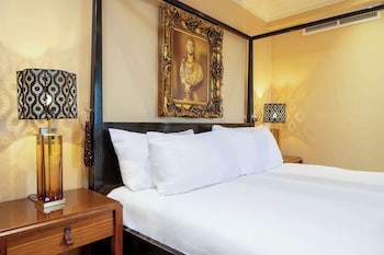 Junior Suite, 1 King Bed, Non Smoking