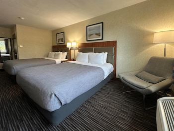 Standard Room, 2 Queen Beds, Non Smoking