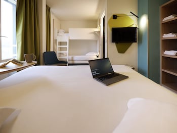 Standard Room, Multiple Beds
