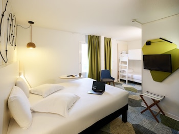 Standard Room, Multiple Beds