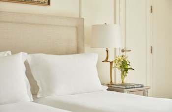 Deluxe Room, 2 Twin Beds (View)