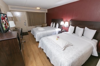 Premium Room, 2 Double Beds (Upgraded Bedding & Snack, Smoke Free)