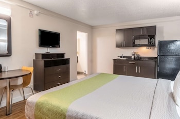 Standard Room, 1 King Bed, Non Smoking