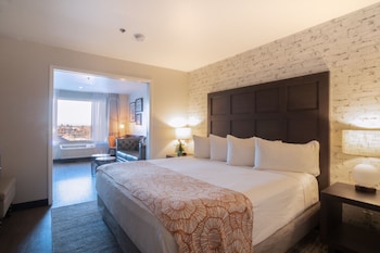 Two Room Family Suite 2 King 2 Bathroom Sleeper Sofa