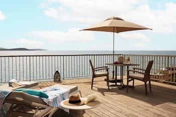 Luxury Room, 1 King Bed, Sea View