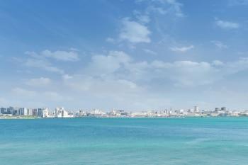 Deluxe Room, 1 King Bed, Sea View (Balcony)