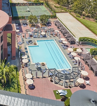 Room, 1 King Bed, Pool View