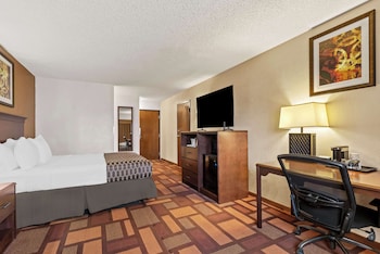 Standard Room, 1 Queen Bed, Non Smoking