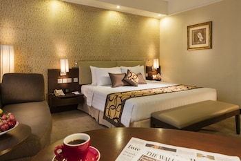 Superior Plus King Room
