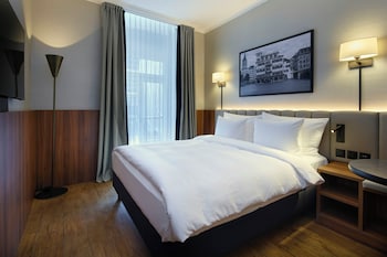Double Room, River View