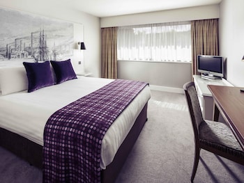 Family Room, Multiple Beds (2 Adults and 1 Child)