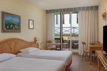 Superior Twin Room (With Rollaway Bed)