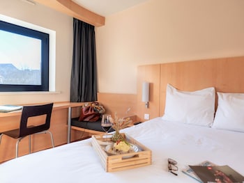 Standard Room, 1 Double Bed