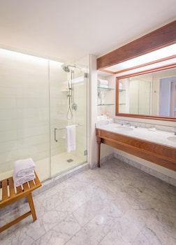 Room, 1 King Bed, Partial Ocean View