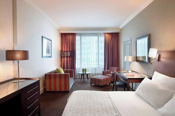 Superior Room, 1 King Bed, City View