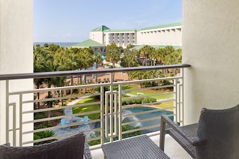 Room, 2 Queen Beds, Balcony, Resort View