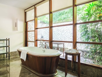 Villa, 2 Bedrooms, Garden View (Residence)