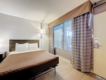 Deluxe Room, 2 Double Beds, Non Smoking