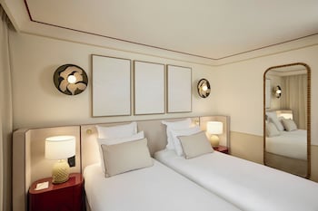 Deluxe Twin Room, Pool View