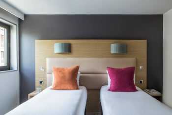 Classic Twin Room
