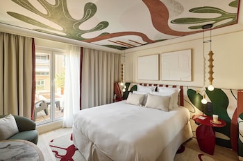 Executive Room, Terrace, Pool View