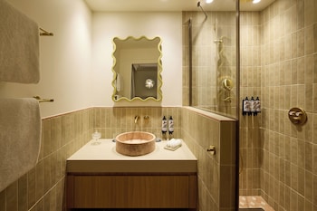 Deluxe Room, 1 King Bed with Sofa bed, Pool View