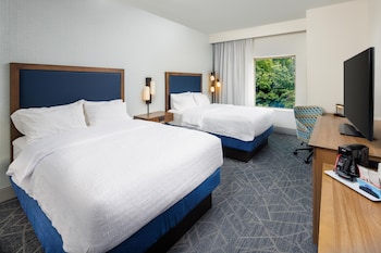 Room, 2 Queen Beds, Accessible, Non Smoking (Hearing)
