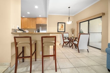 Villa, 2 Bedrooms, Ocean View (Golf 25P7, Gold, 2 Bath)