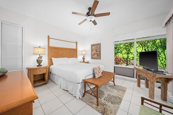 Villa, 1 Bedroom, Oceanfront (Bay 19G4 Gold ,1Bath)