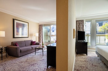 Executive Suite, Terrace