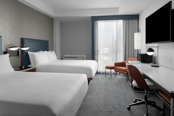 Room, 2 Queen Beds, Non Smoking (Hearing Accessible)