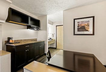 Room, 1 Queen Bed, Accessible, Non Smoking