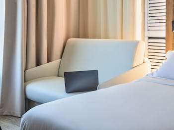 Standard Room, 2 Twin Beds