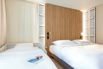 Standard Room, 1 Double Bed with Sofa bed