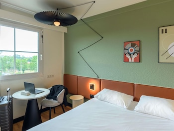 Standard Room, 1 Double Bed
