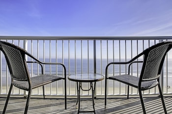 Standard Room, 2 Double Beds, Oceanfront