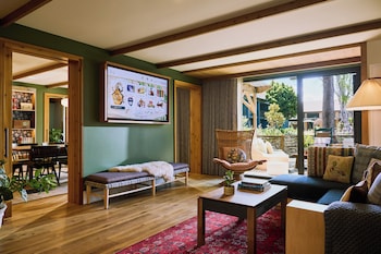 Clubhouse, 1 Bedroom, Patio